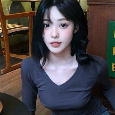 请问芳名 在线观看封面